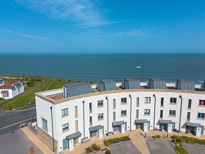 3 Bedroom Town House For Sale In Moorland Close, Whitby, YO21