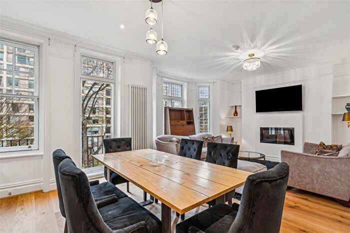 3 Bedroom Flat To Rent In Welbeck Court, Addison Bridge Place, W14