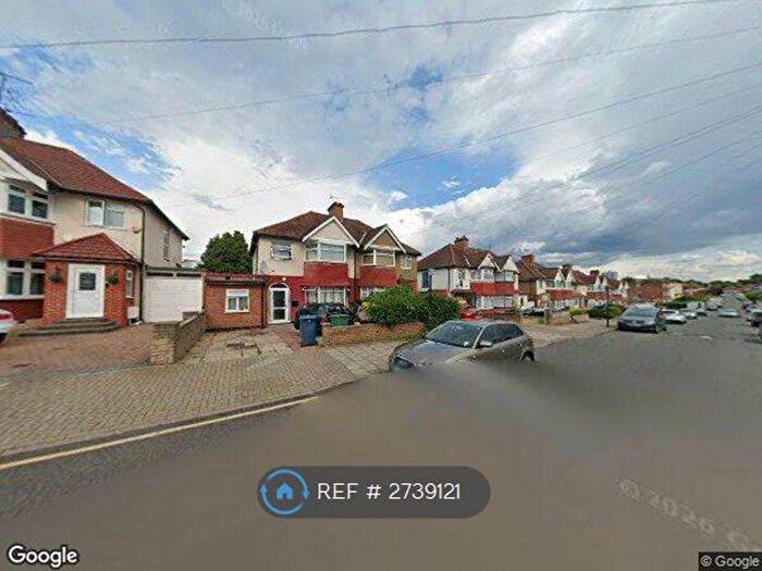5 Bedroom Semi Detached House To Rent In Vancouver Road, Edgware, HA8