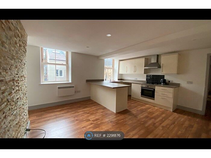 1 Bedroom Flat To Rent In Dugdale Street, Burnley, BB11