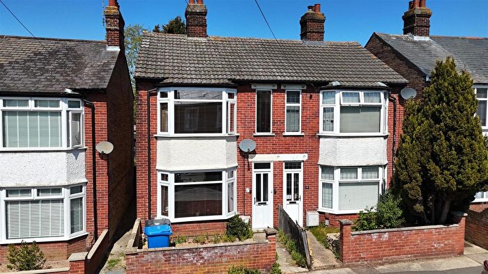 3 Bedroom Semi-Detached House To Rent In Sherrington Road, Ipswich, IP1