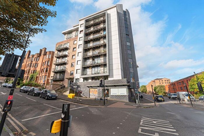 2 Bedroom Flat For Sale In Rose Street, Glasgow, G3