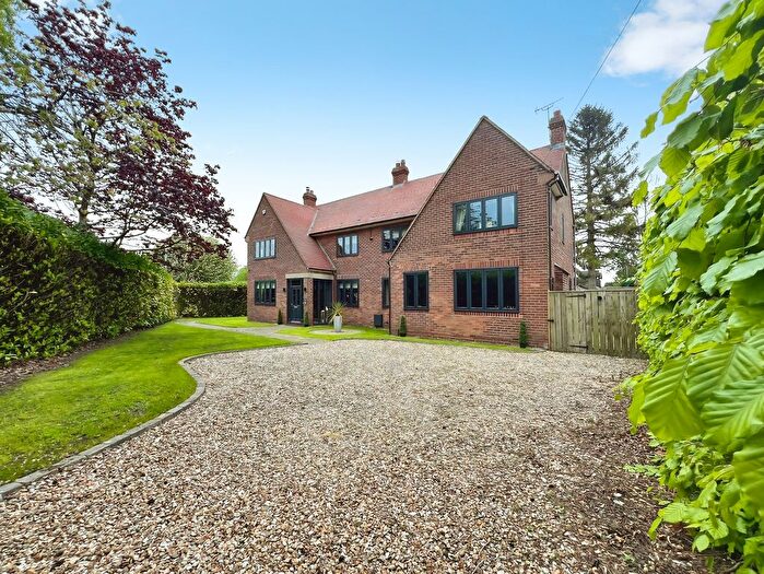 4 Bedroom Detached House For Sale In Whinfell Road, Darras Hall, NE20