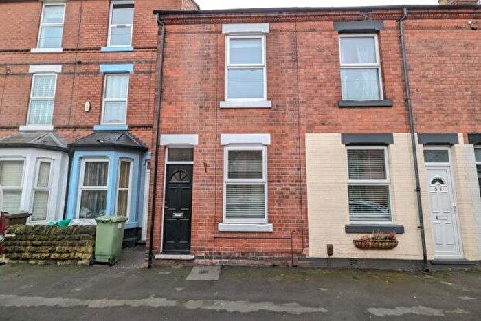 3 Bedroom End Of Terrace House To Rent In Pyatt Street, Nottingham, NG2