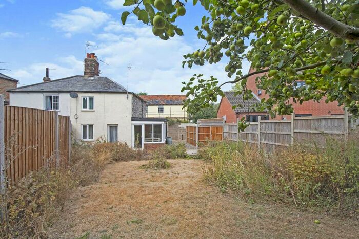 2 Bedroom End Of Terrace House For Sale In Chalk Hill, Great Cressingham, Thetford, IP25