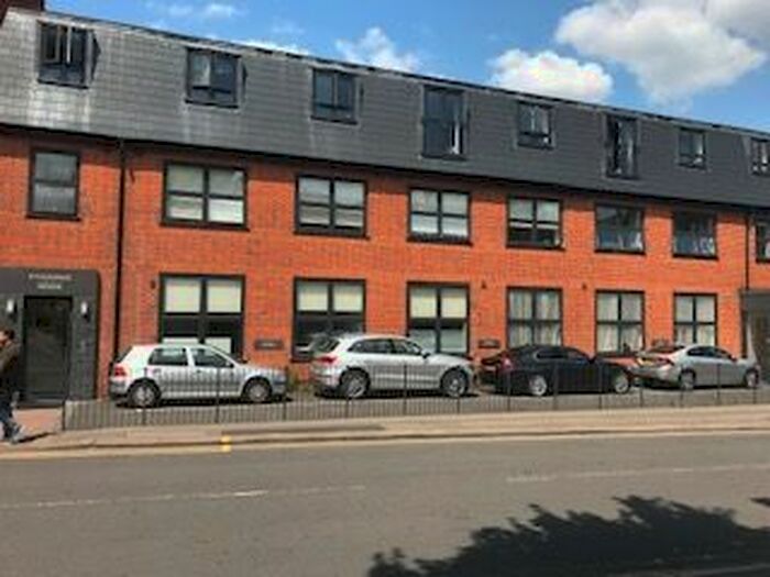 2 Bedroom Flat To Rent In Elmgrove Road, Harrow-On-The-Hill, Harrow, HA1