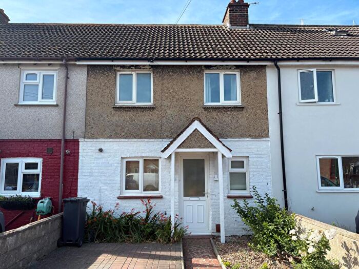 3 Bedroom Terraced House To Rent In Gardner Road, Portslade, BN41