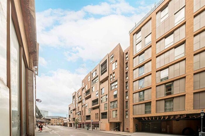 1 Bedroom Flat For Sale In Great Suffolk Street, London Bridge, SE1