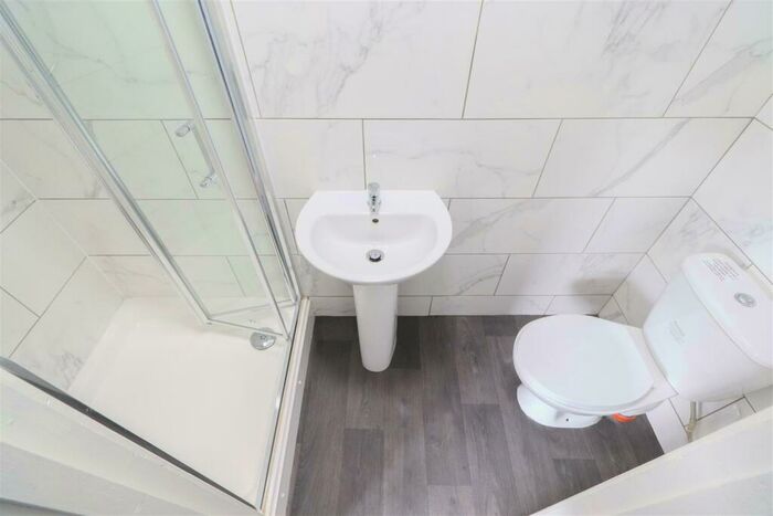 Studio To Rent In Foleshill Road, Coventry, CV6