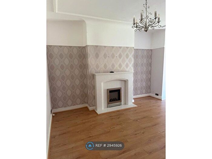 3 Bedroom Semi-Detached House To Rent In Stand Park Road, Liverpool, L16