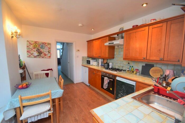 4 Bedroom End Of Terrace House To Rent In Belmont Road, Falmouth, TR11