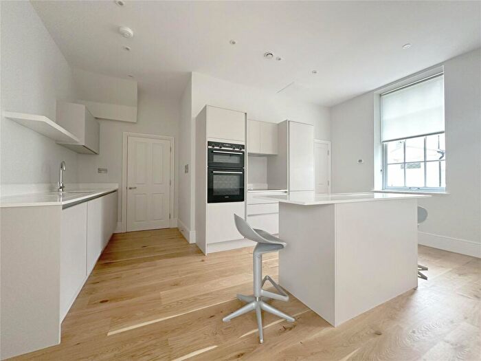 2 Bedroom Apartment To Rent In St Leonards, Exeter, EX2