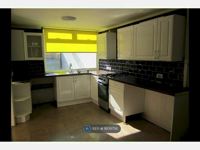 3 Bedroom Terraced House To Rent In Fernhurst, Halton Brook, Runcorn, WA7