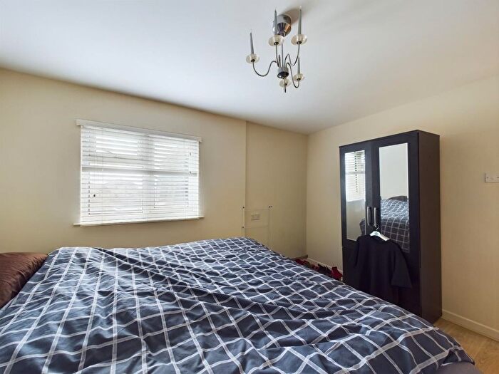 1 Bedroom Flat For Sale In Blackswarth Road, St. George, Bristol, BS5