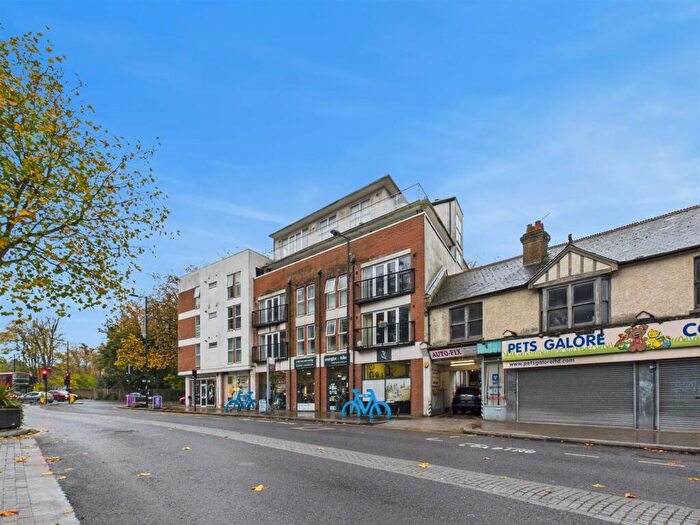 2 Bedroom Flat For Sale In Flat Leo Hou Lion Green RoadCoulsdonSurrey, SE23