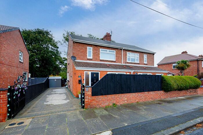 2 Bedroom Semi-Detached House For Sale In Love Avenue, Dudley, NE23