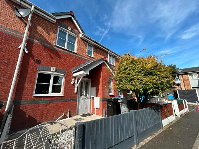 3 Bedroom Terraced House To Rent In Lingfield Avenue, Sale, Trafford, M33