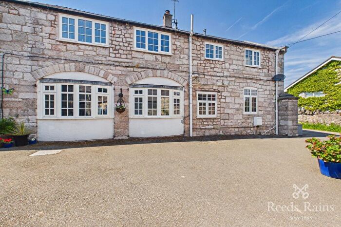 3 Bedroom Semi-Detached House For Sale In Vicarage Close, Bodelwyddan, Denbighshire, LL18
