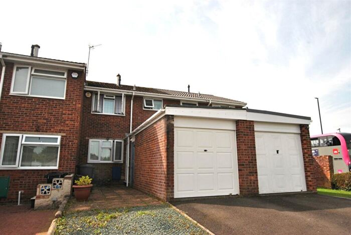 3 Bedroom Terraced House To Rent In Paddock Garden, Bristol, BS14