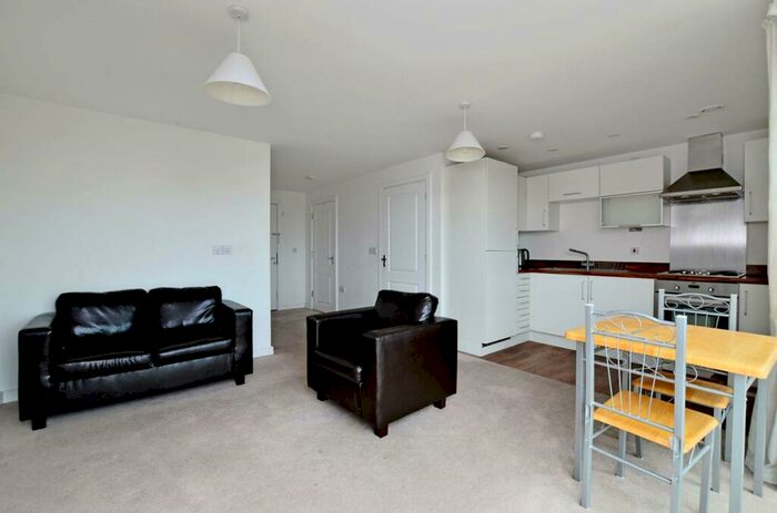 Studio To Rent In Wick Lane, Bow, London, E3