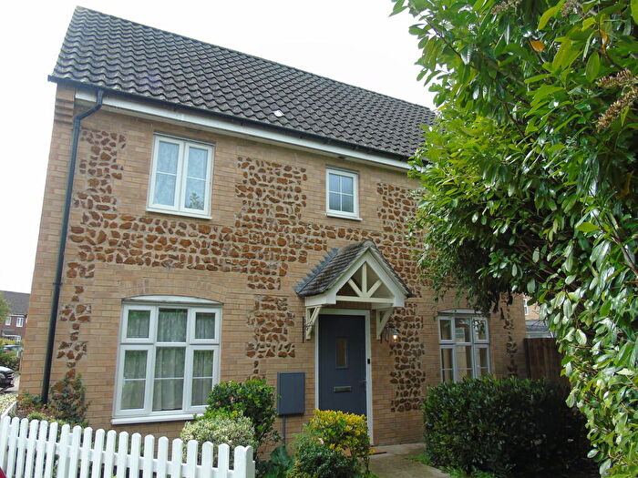 3 Bedroom Link Detached House To Rent In Fred Ackland Drive, King's Reach, PE30