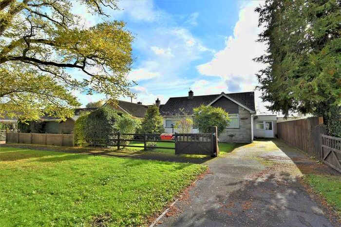 2 Bedroom Bungalow For Sale In Churchlands, Mark, Highbridge, TA9