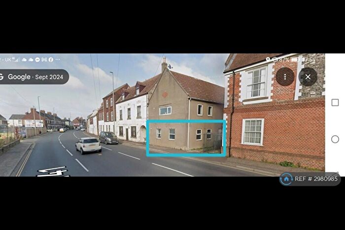 1 Bedroom Flat To Rent In Queens Court, Great Yarmouth, NR30