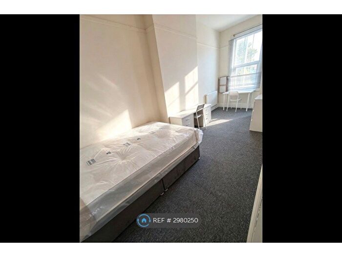 2 Bedroom Flat To Rent In London Road Nearby To Hospital/Uni, Reading, RG1
