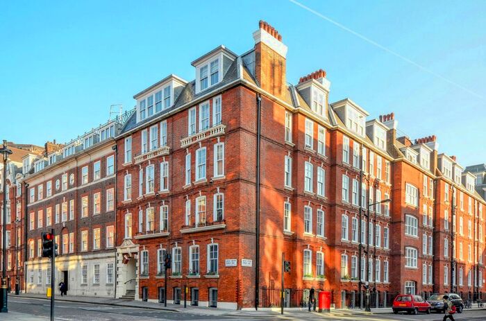 1 Bedroom Flat To Rent In Great Smith Street, Westminster, London, SW1P