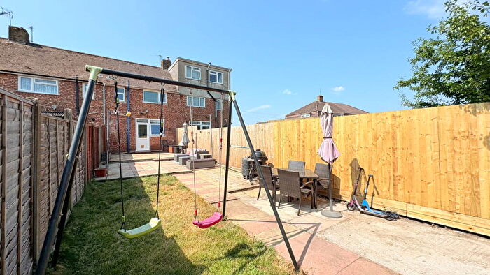 3 Bedroom Terraced House For Sale In Pretoria Road, Patchway, Bristol, BS34