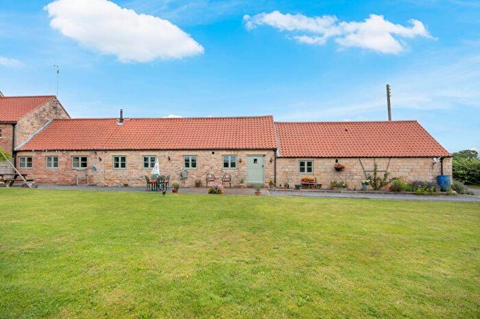 2 Bedroom Property For Sale In Burrs Lane, Worksop, S81