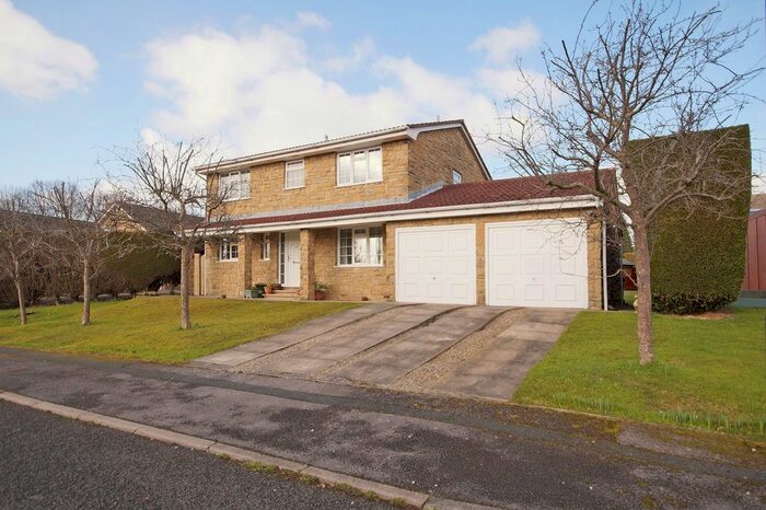 4 Bedroom Detached House To Rent In Fulwith Gate, Harrogate, HG2