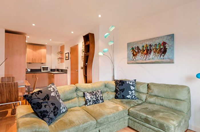 1 Bedroom Flat To Rent In Centurion Square, Skeldergate, York, YO1