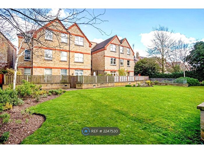 2 Bedroom Flat To Rent In Grange Park, London, W5