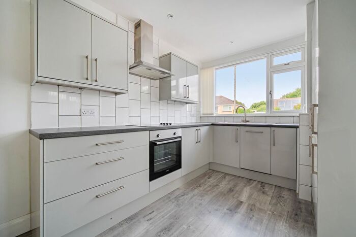 2 Bedroom Detached Bungalow For Sale In Bampton Close, Marldon, Paignton, Devon, TQ3