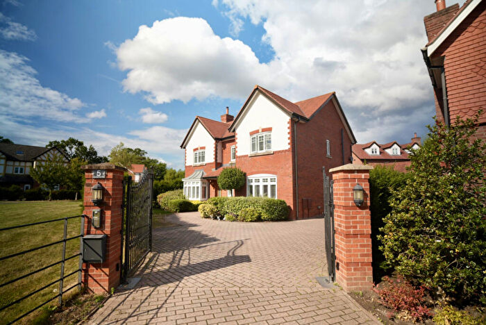 5 Bedroom Detached House For Sale In Bletchley Park Way, Wilmslow, SK9