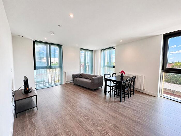 2 Bedroom Flat To Rent In Affinity View, West Ham, London, E16