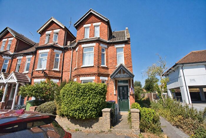 4 Bedroom End Terrace House For Sale In Quested Road, Folkestone, Kent, CT19