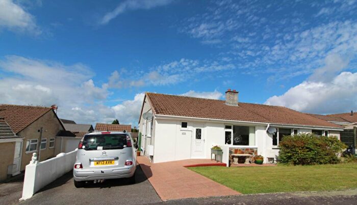 3 Bedroom Semi-Detached House For Sale In Callington, PL17