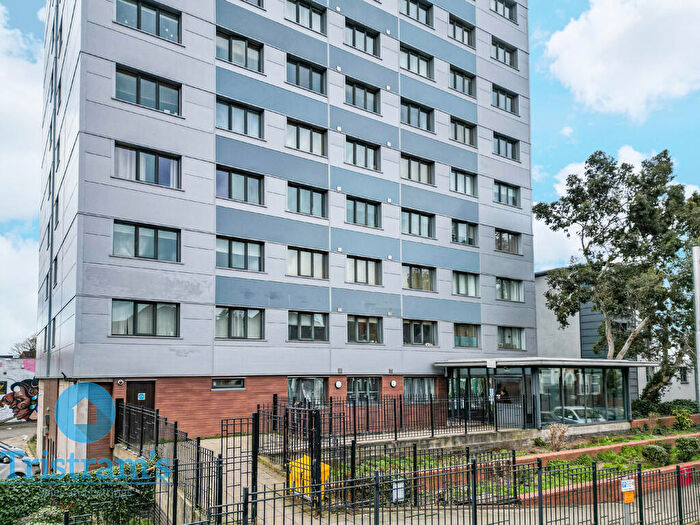 1 Bedroom Apartment For Sale In High Point, Noel Street, NG7