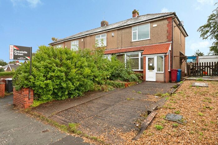 2 Bedroom Semi Detached House For Sale In Shorrock Lane, Blackburn, Lancashire, BB2