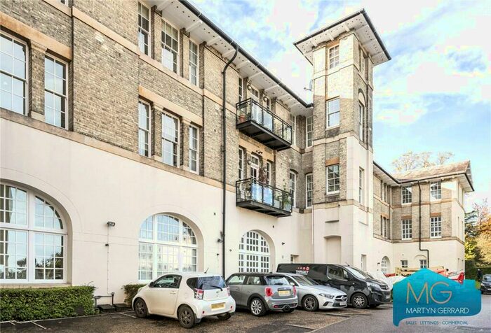 2 Bedroom Apartment To Rent In Littleberry Court, St. Vincents Lane, London, NW7