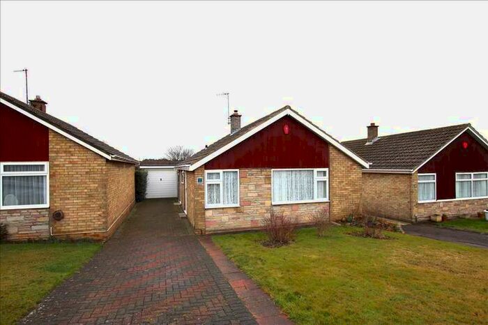 2 Bedroom Detached Bungalow To Rent In Leighton Close, Scarborough, YO12