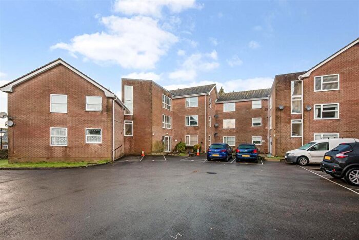 2 Bedroom Apartment For Sale In Marlborough Street, Andover, SP10