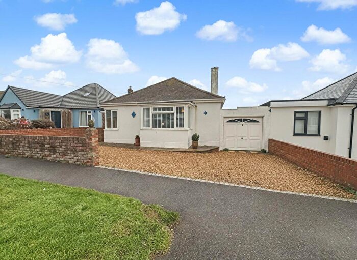 2 Bedroom Detached Bungalow For Sale In Slindon Avenue, Peacehaven, BN10