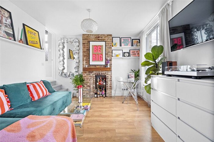 1 Bedroom Flat For Sale In Clarendon Road, Walthamstow, London, E17