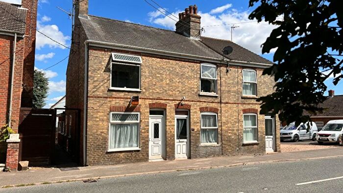 3 Bedroom End Of Terrace House For Sale In Wisbech Road, Outwell, PE14