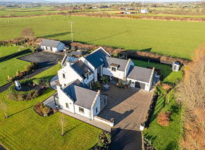 5 Bedroom Detached House For Sale In Liswatty Road, Coleraine, BT52