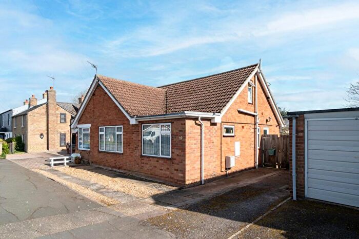 2 Bedroom Terraced Bungalow For Sale In Pound Lane, Sutton, CB6
