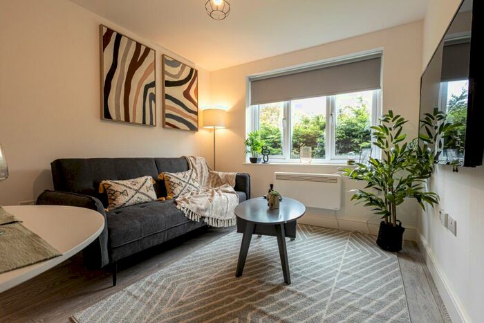 1 Bedroom Apartment To Rent In Hornbeam Court, Milton Keynes, MK6